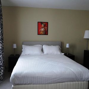 Studio met een King Size Bed